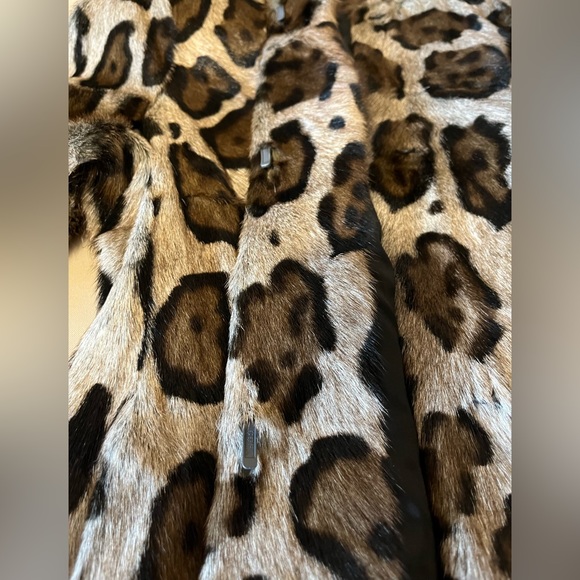 Blacky Dress - Berlin size us6 animal print jacket - Picture 4 of 6